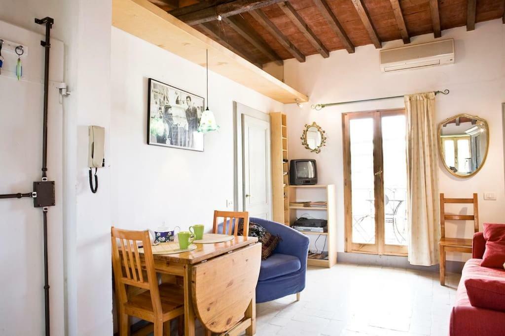 Rebby'S Terrace Appartement Florence Buitenkant foto