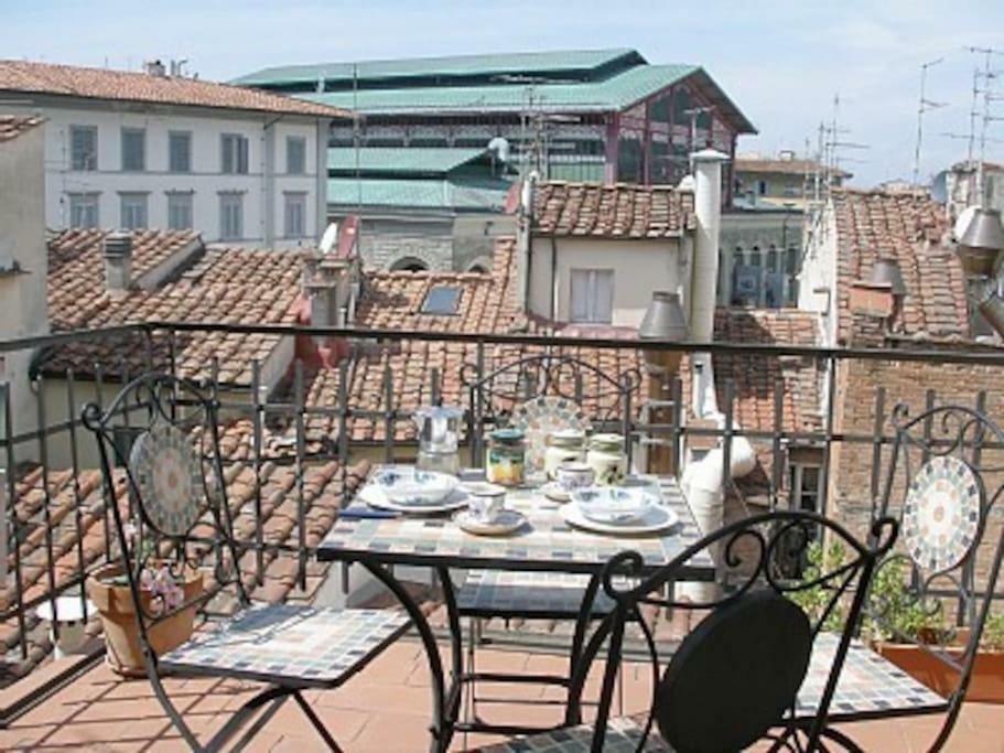 Rebby'S Terrace Appartement Florence Buitenkant foto