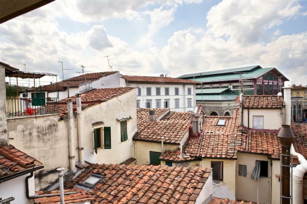 Rebby'S Terrace Appartement Florence Buitenkant foto